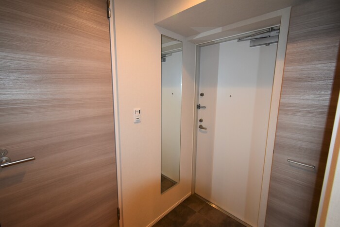 メゾン・ド・シルキー 玄関