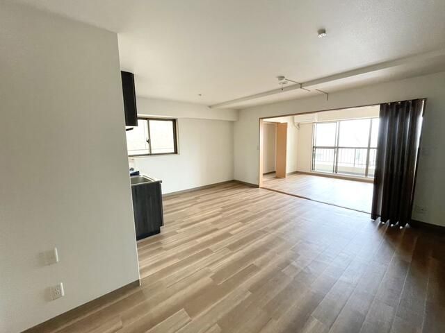 コンフォートステージ本町 リビング