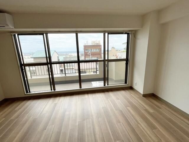 コンフォートステージ本町 ベッドルーム