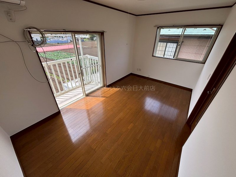 メゾンロマンⅡ リビング