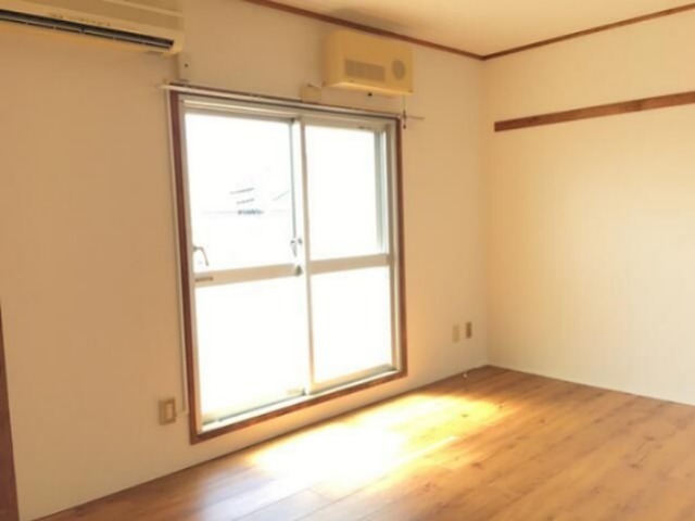 海老名三紫コーポ ベッドルーム