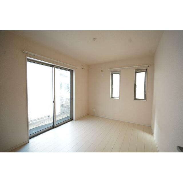 羽鳥５丁目貸家 その他8