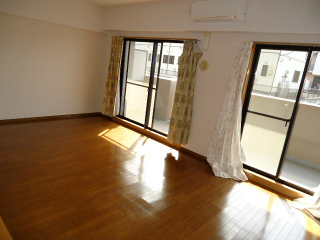 グランドヒル天神  ベッドルーム