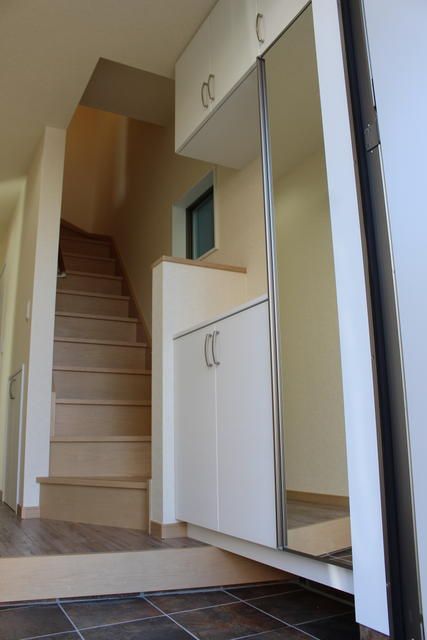 関口戸建て 玄関