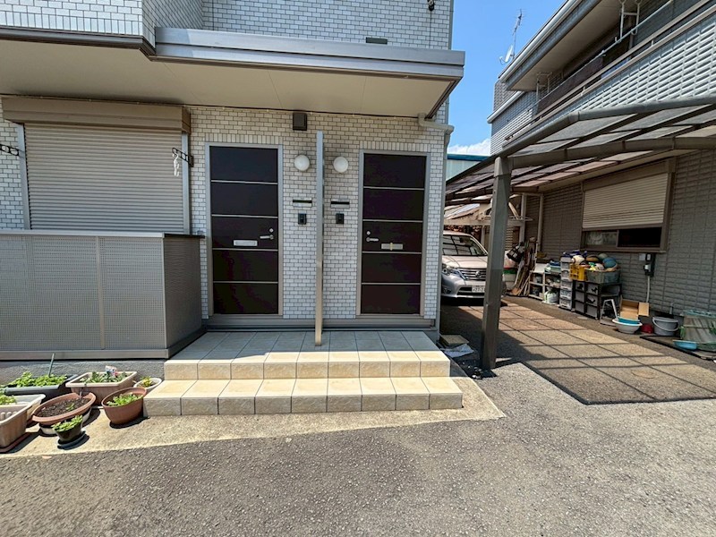 ハイツ花田 エントランス