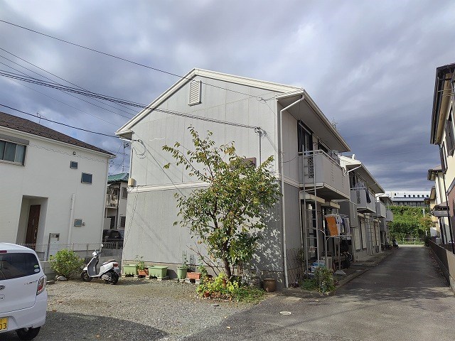 シャトレー森戸 外観