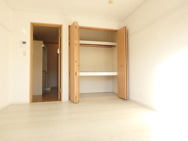 徳延ハイツ ベッドルーム