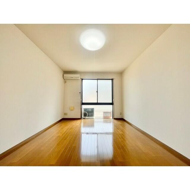 アムール椿 リビング