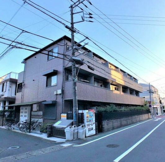 湘南（新）パラシオン 204号室 外観