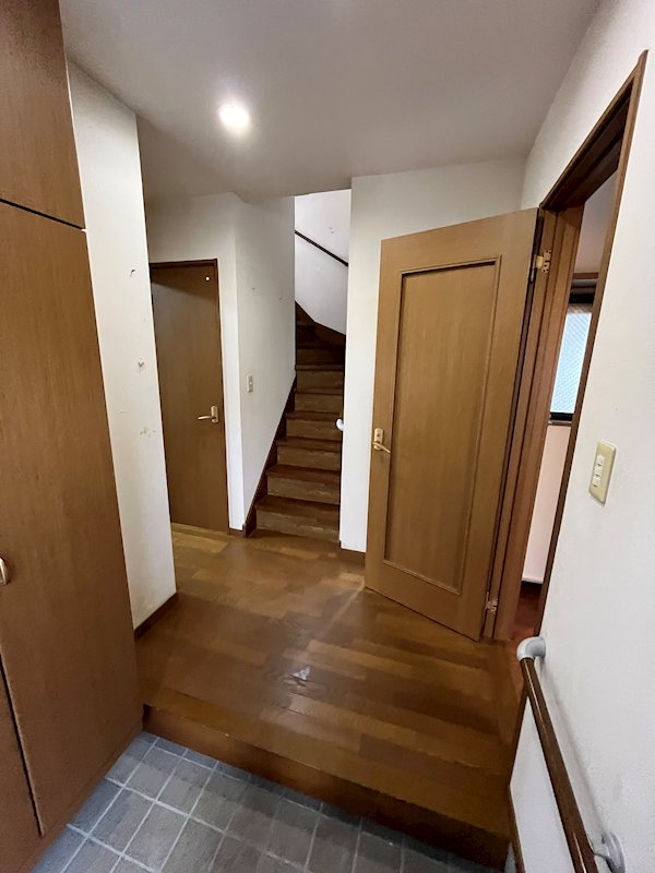 原宿４丁目戸建て 玄関
