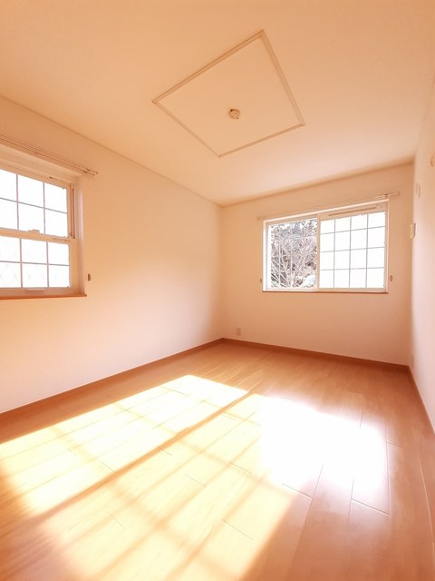 シュティル　Ｅ その他1