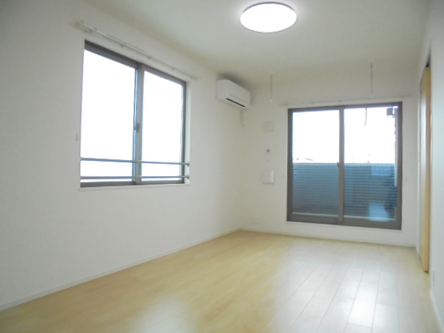 アクア　パエーゼ リビング