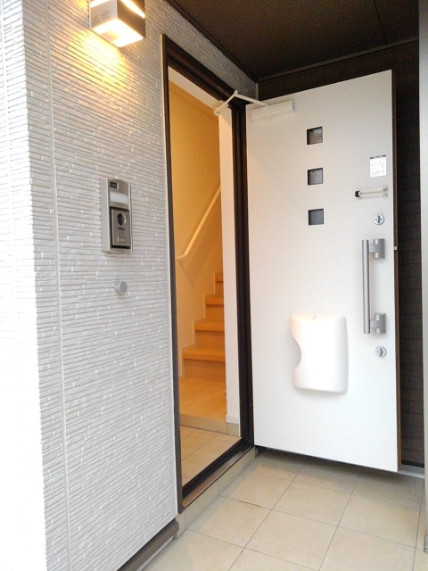 グラン・アークⅡ 玄関