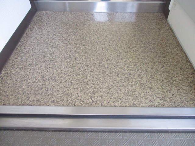 ラ・パルフェ・ド・シャテーニュＮｏ２ 玄関