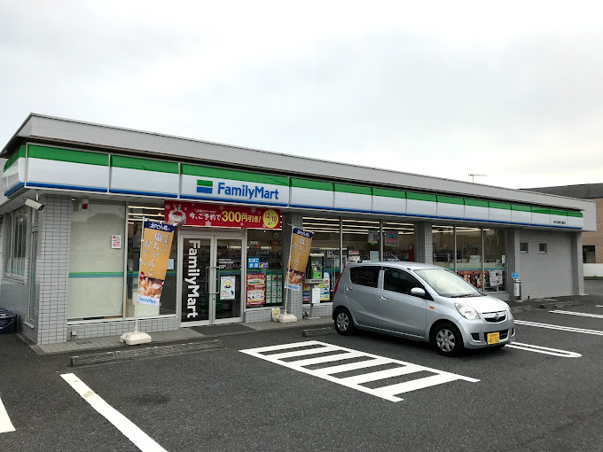 グランソーレⅠ コンビニ