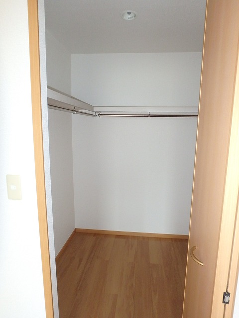 リーバ　グラジーア その他3