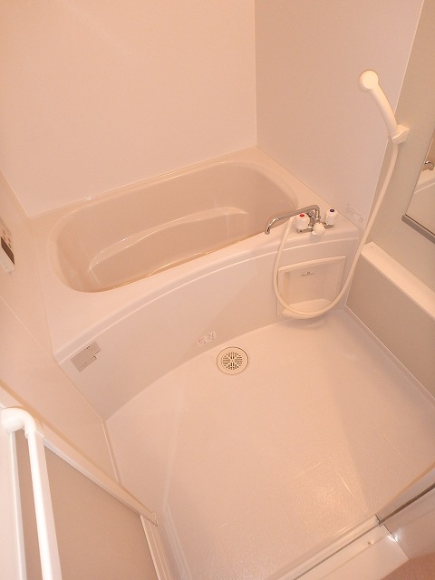 リーバ　グラジーア 風呂画像