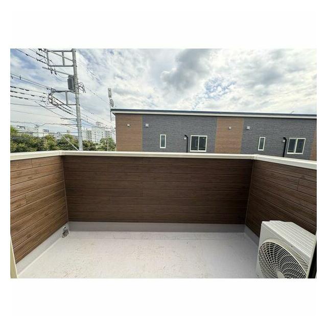 Garagea I ベランダ