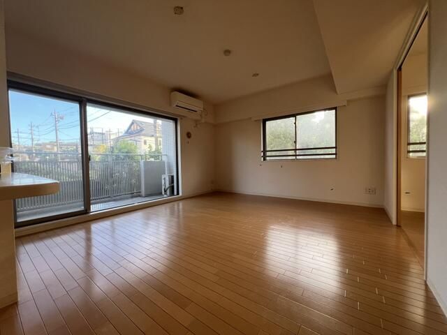 シエールグラン洋光台南公園 リビング