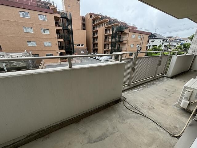 シエールグラン洋光台南公園 ベランダ