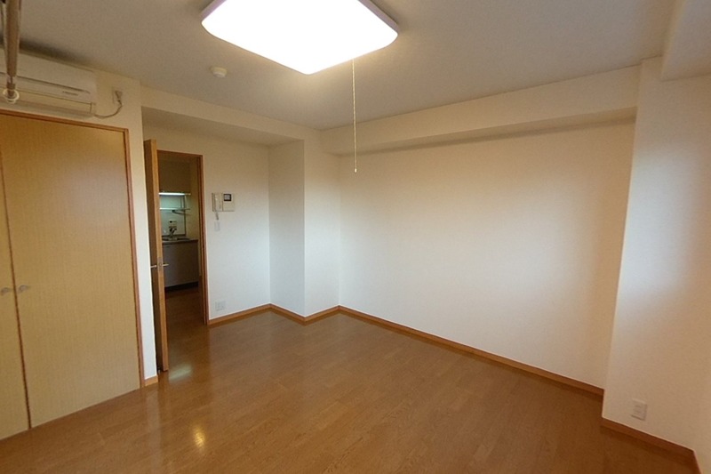 オンディーヌ湘南 ベッドルーム