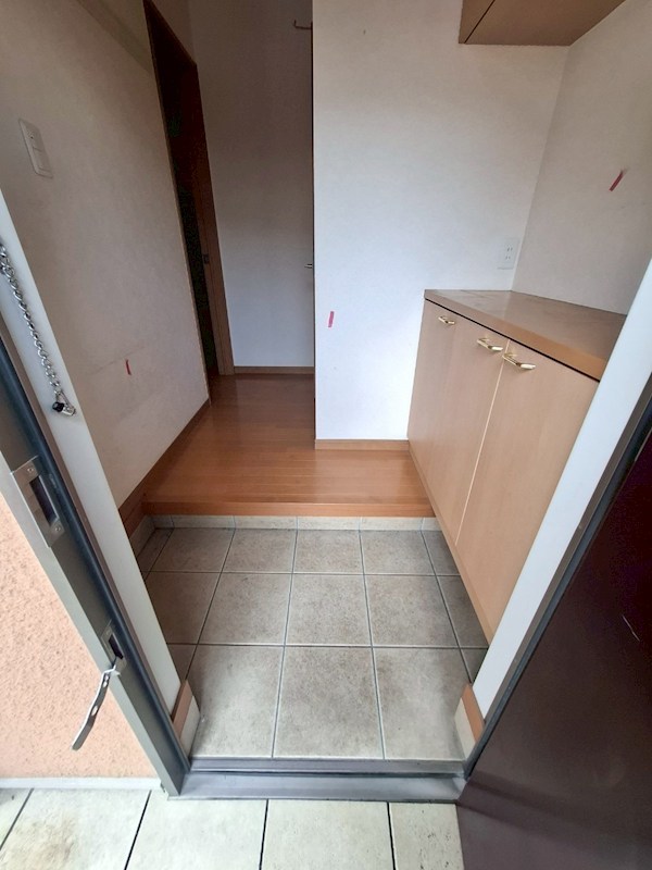 ラ・グリシーヌ鵠沼海岸 玄関