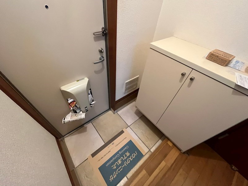 シャルムハイツ 玄関