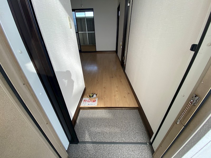 平成ハイツ 玄関