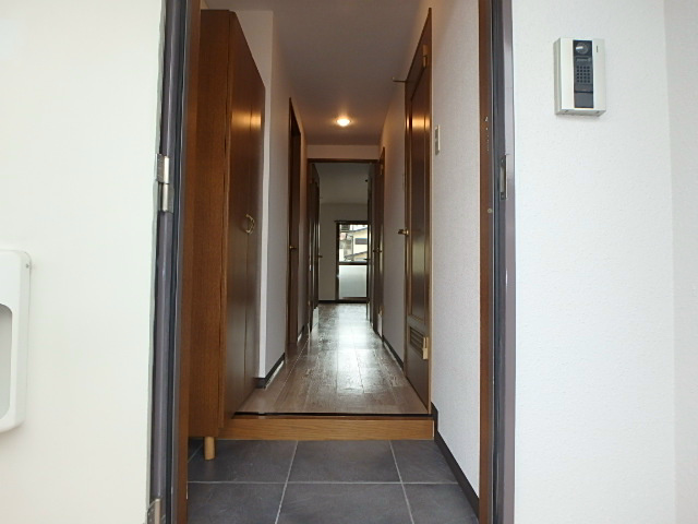 プレミエーテル 玄関