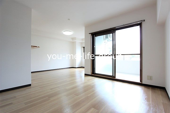 プレミエーテル リビング