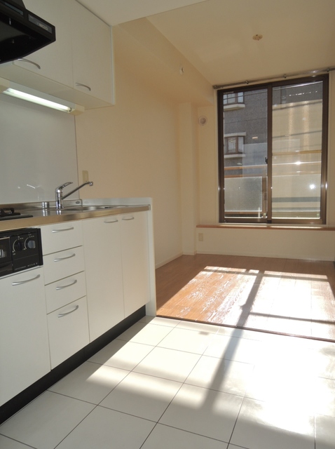 ヨコハマベルフラッツＥＡＳＴ リビング