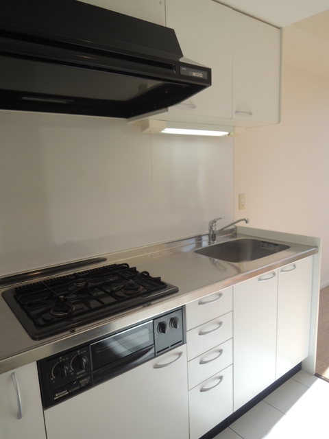 ヨコハマベルフラッツＥＡＳＴ キッチン