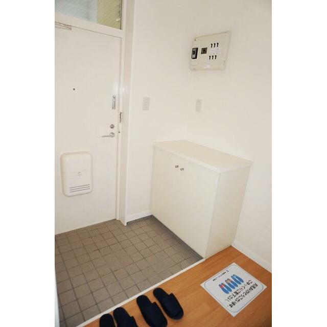 ポートテラス浦田 玄関