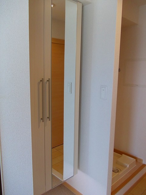 ルミエール　Ｙ 玄関