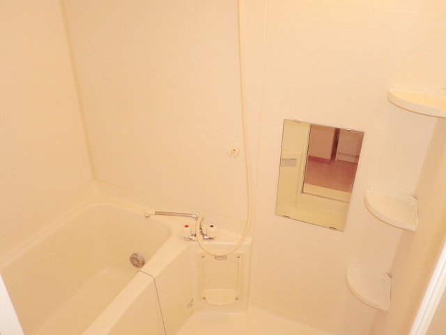 ファーウエスト鎌倉 風呂画像