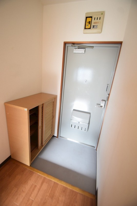 コーポ坂本 玄関