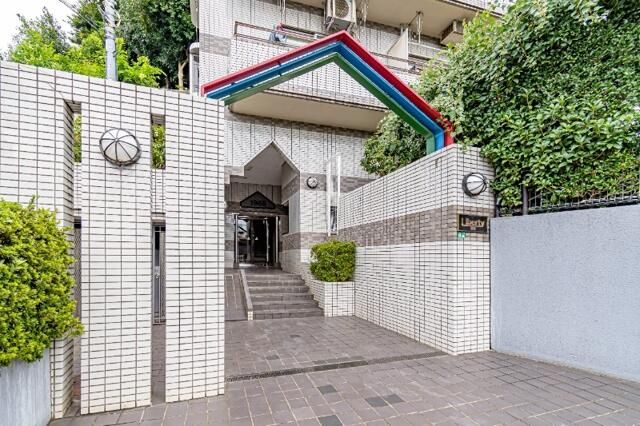 リバティー座間 エントランス