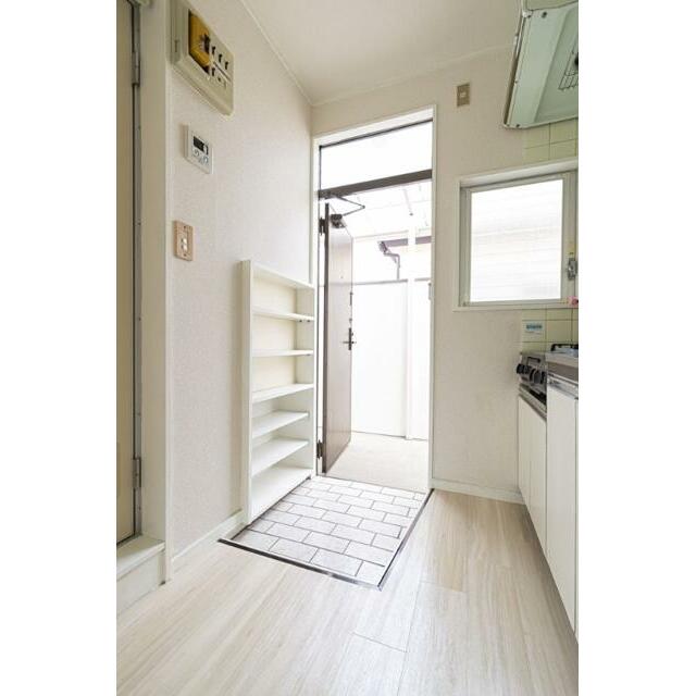 メゾンドオハラ 玄関