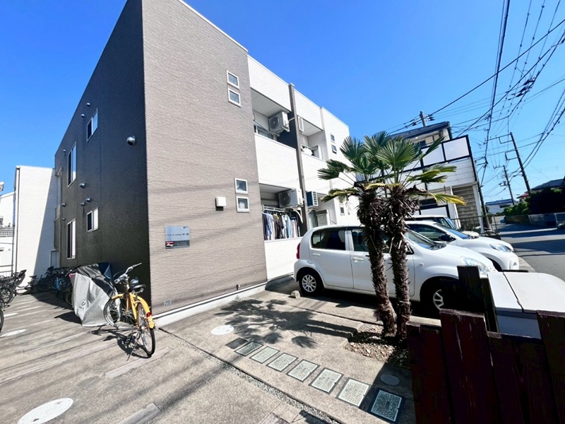 clair la maison茅ヶ崎 駐車場