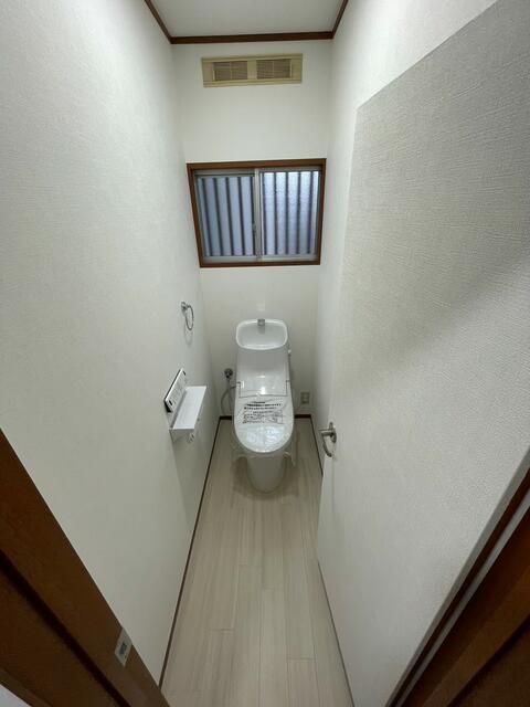 村岡東3丁目貸家 トイレ