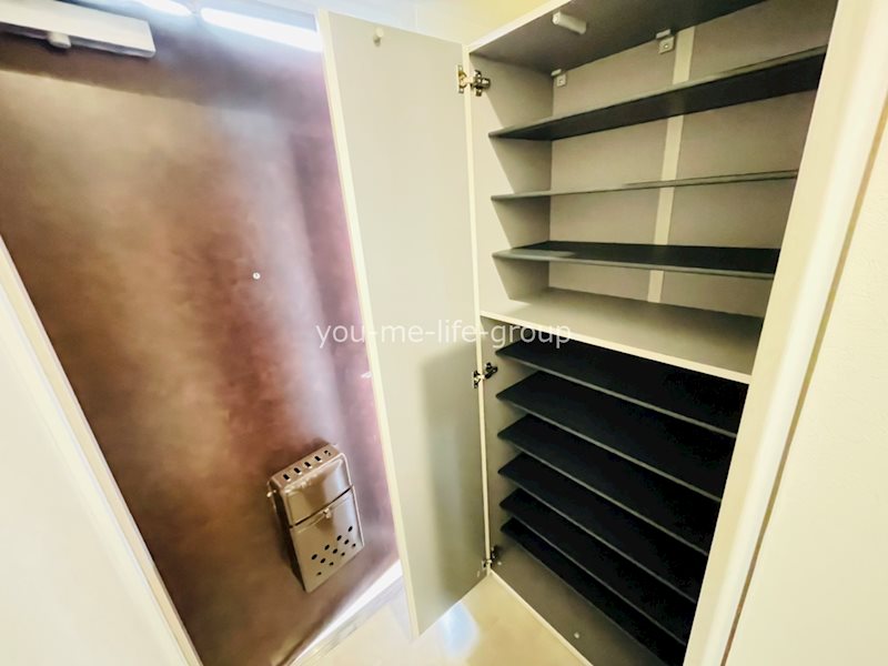 プラザ御殿 玄関