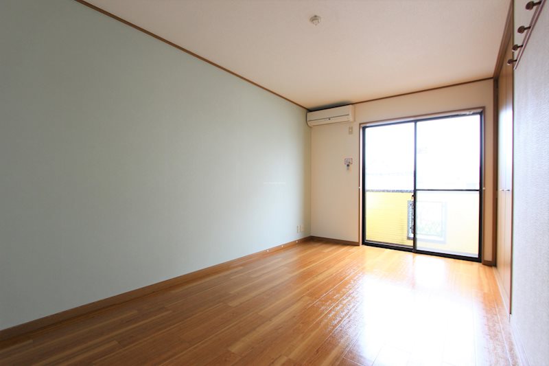 スクエアコート リビング