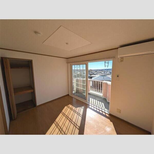 カーサグランビューＡＢ リビング