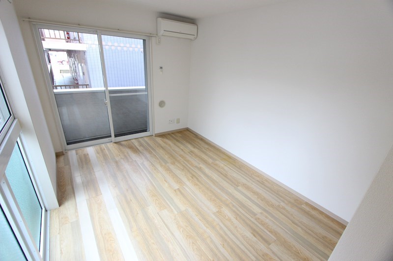 ヴィラ　ブラージュ リビング