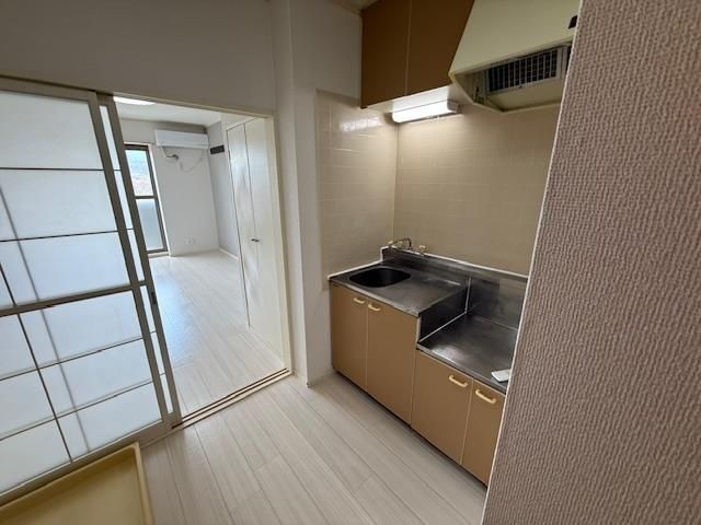 ストンリバー・マンション キッチン