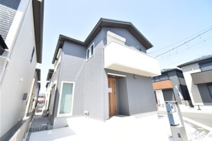 メゾン妻田　B 外観