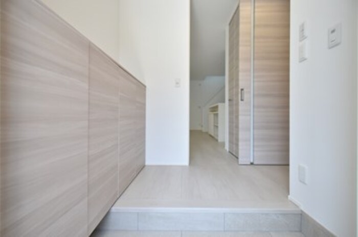 メゾン妻田　B 玄関