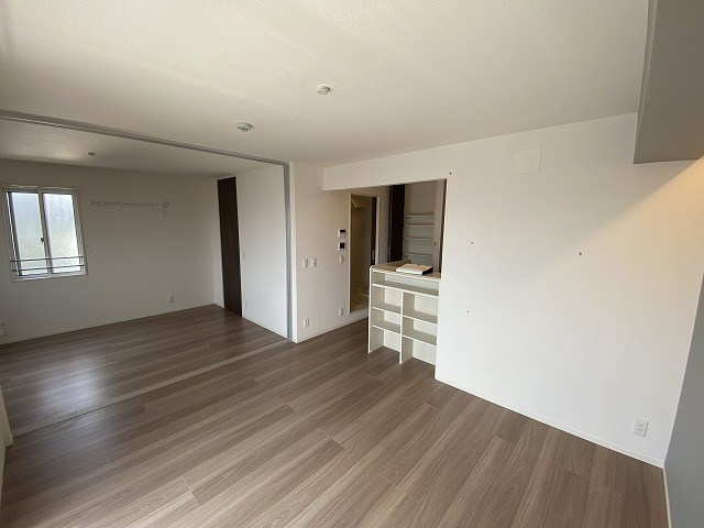 ロイヤルレジデンス リビング