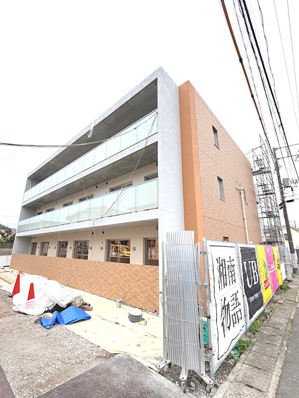 ウィンド湘南 301号室 外観