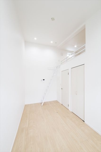 ルーモ平塚 ベッドルーム